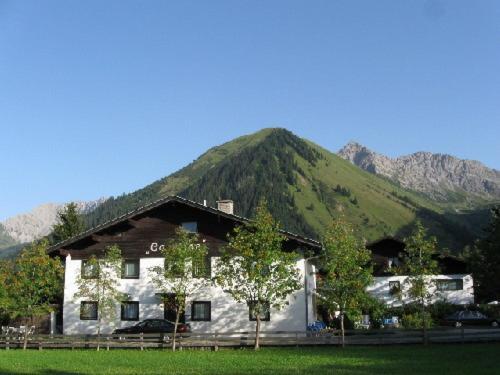 Gastehaus-Pension Caroline Berwang Dış mekan fotoğraf