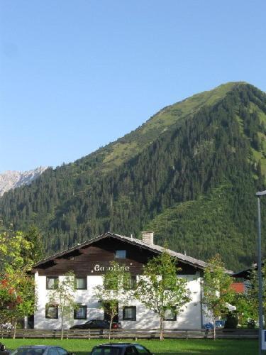 Gastehaus-Pension Caroline Berwang Dış mekan fotoğraf